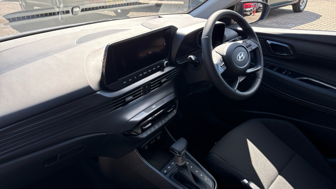Hyundai i20 1.0T GDi Premium 5dr DCT Petrol Hatchback - Image 9